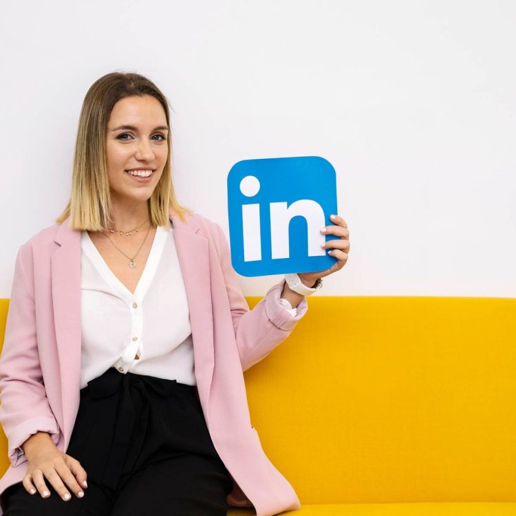 ROI Elevado: Como as Empresas Podem Otimizar Anúncios no LinkedIn